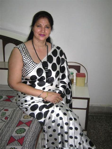 nude indian mom pics|Indian Mom (189,244)